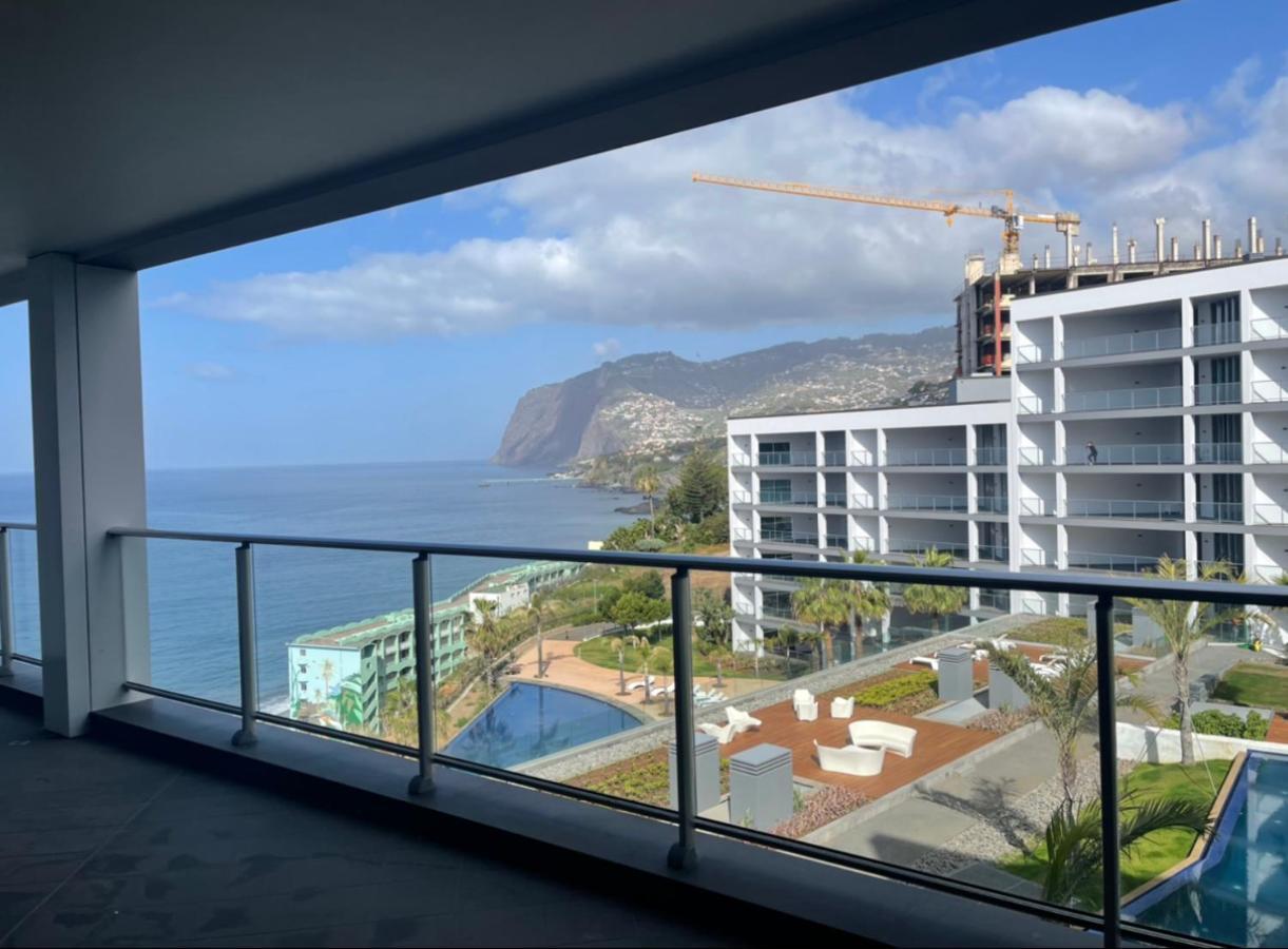 Madeira Palace Lux Apartment ฟุงชาล ภายนอก รูปภาพ