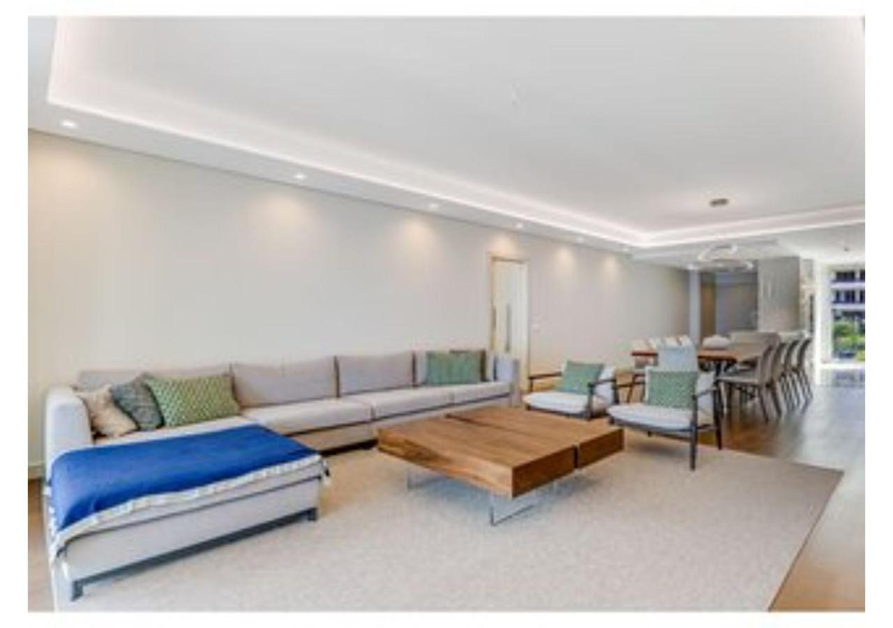 Madeira Palace Lux Apartment ฟุงชาล ภายนอก รูปภาพ