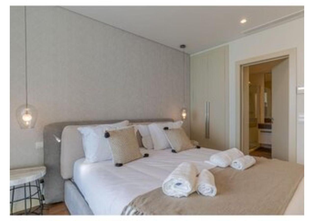 Madeira Palace Lux Apartment ฟุงชาล ภายนอก รูปภาพ