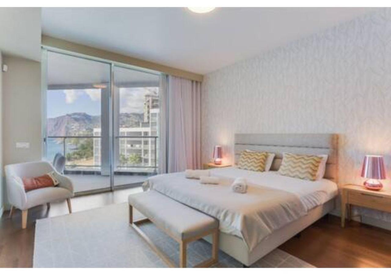 Madeira Palace Lux Apartment ฟุงชาล ภายนอก รูปภาพ